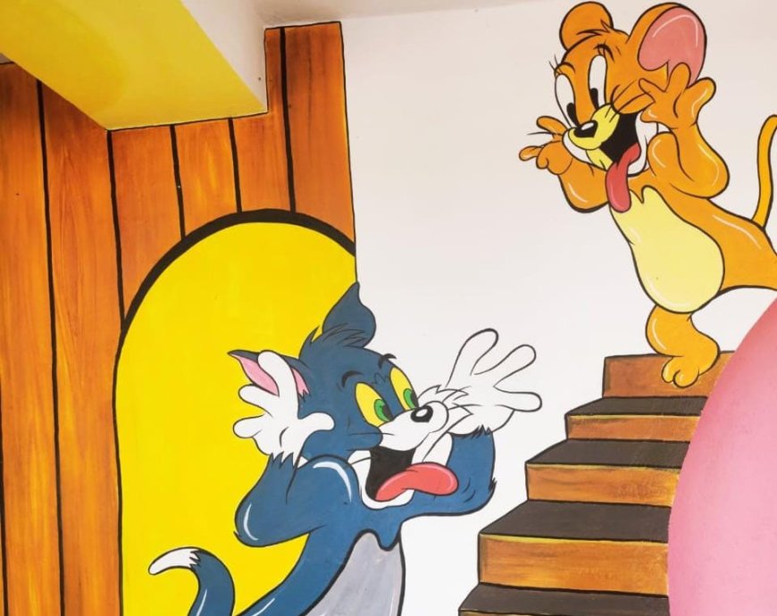 Wall Painting Design of Colorful wall painting of the iconic cartoon characters Tom and Jerry