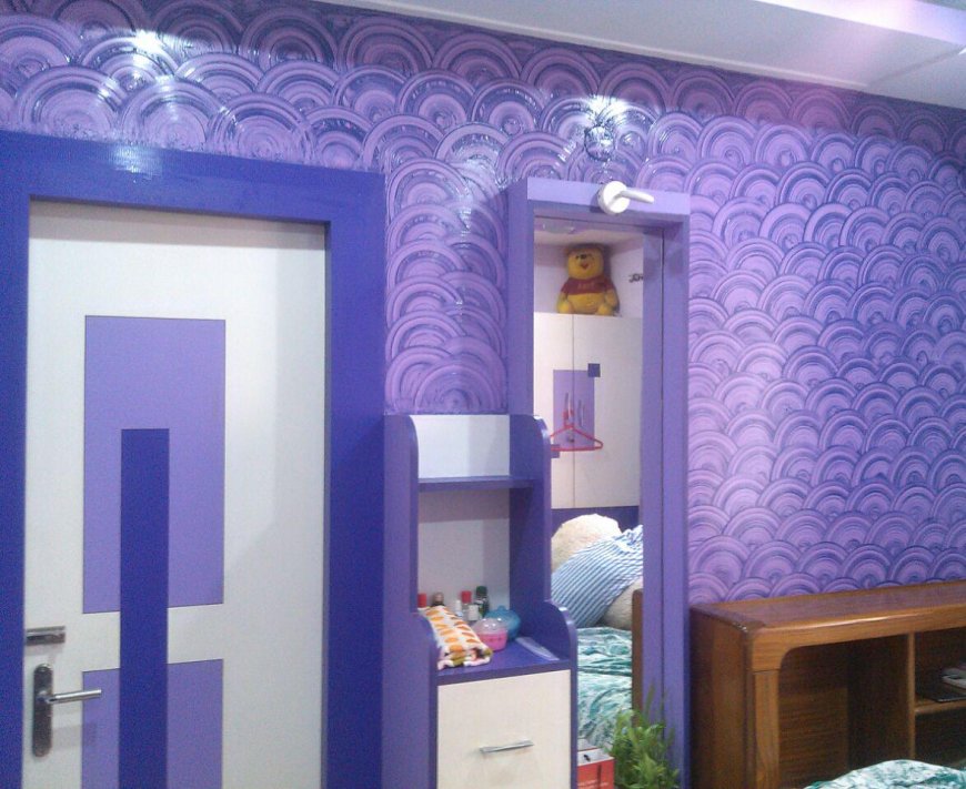 Wall Decoration Ideas- Purple & White Colour Design